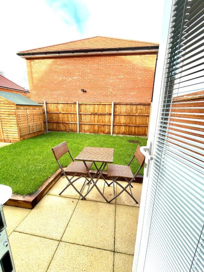 Aspen * Hemel Hempstead